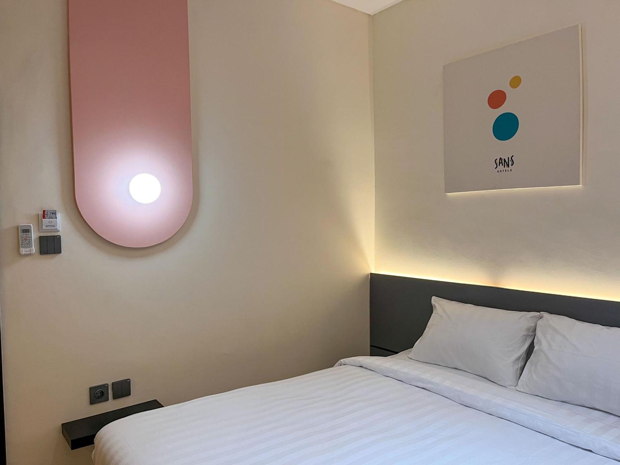 Sans Hotel Premiere Majapahit Semarang Luaran gambar