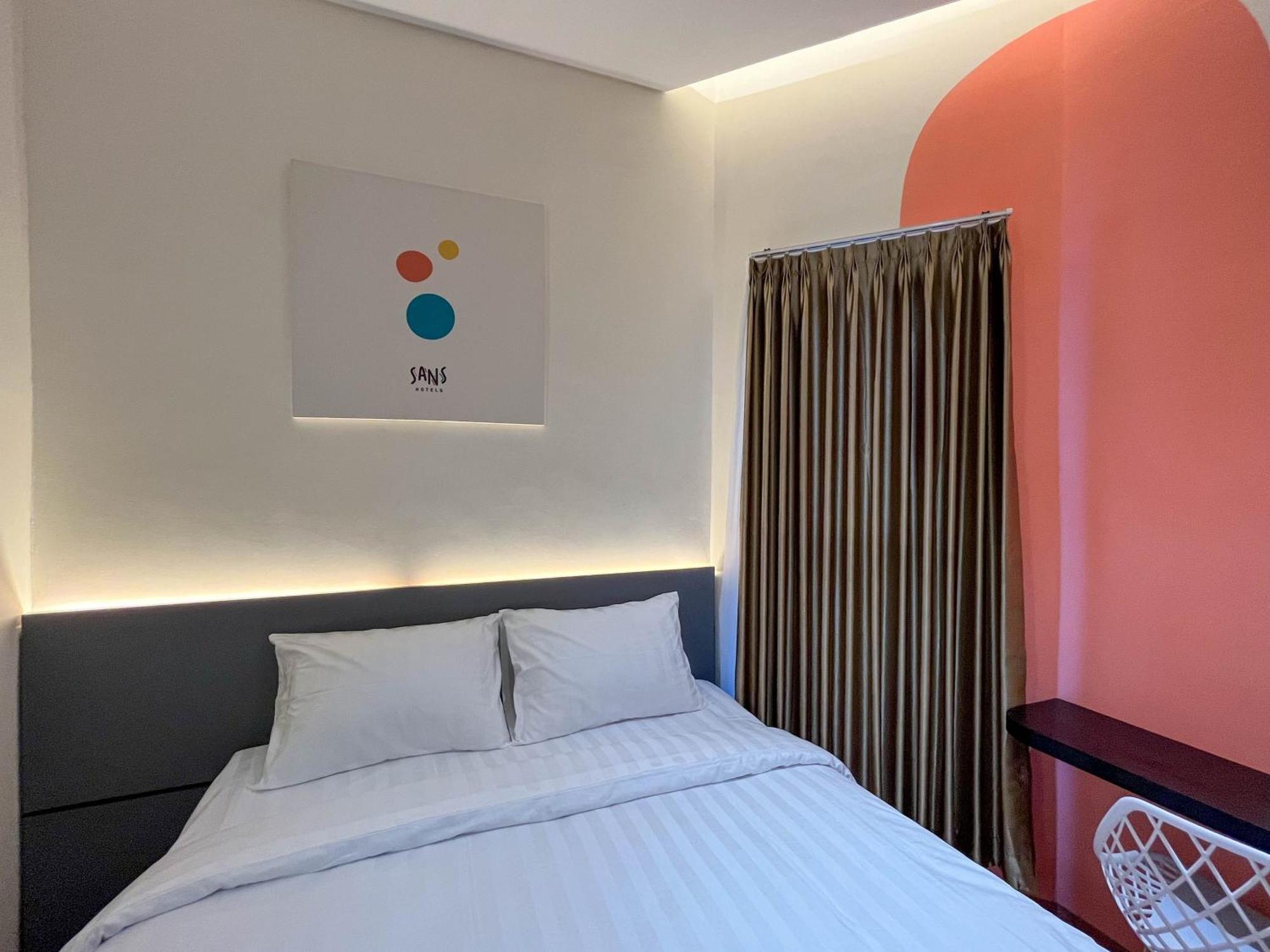 Sans Hotel Premiere Majapahit Semarang Luaran gambar