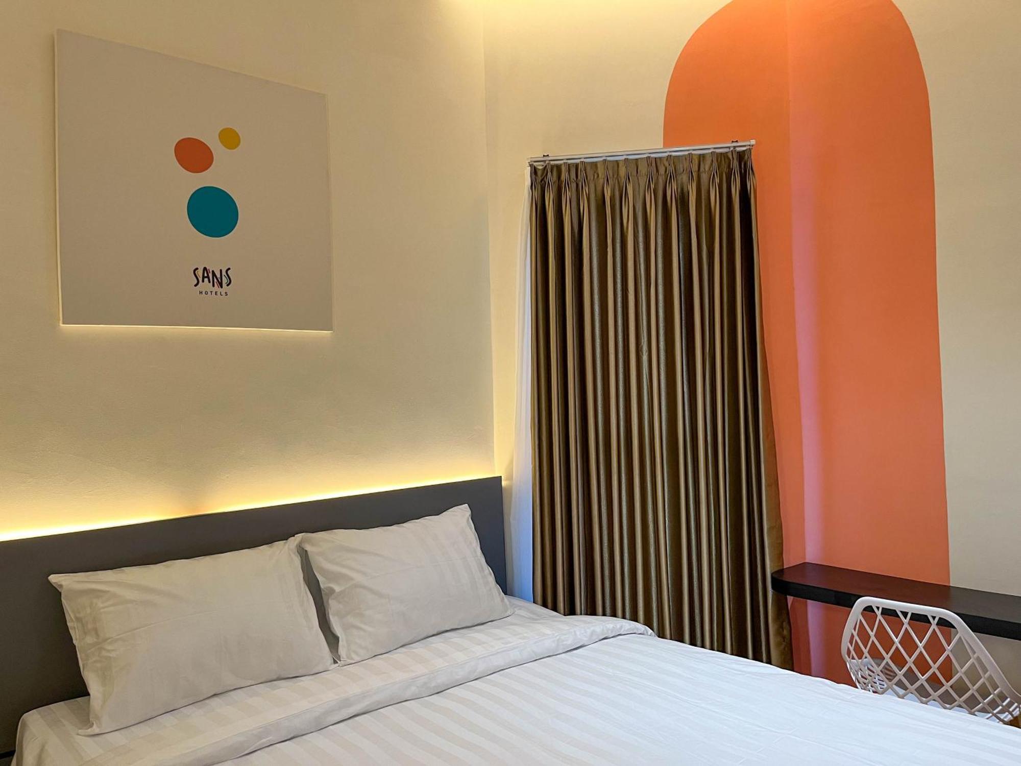Sans Hotel Premiere Majapahit Semarang Luaran gambar