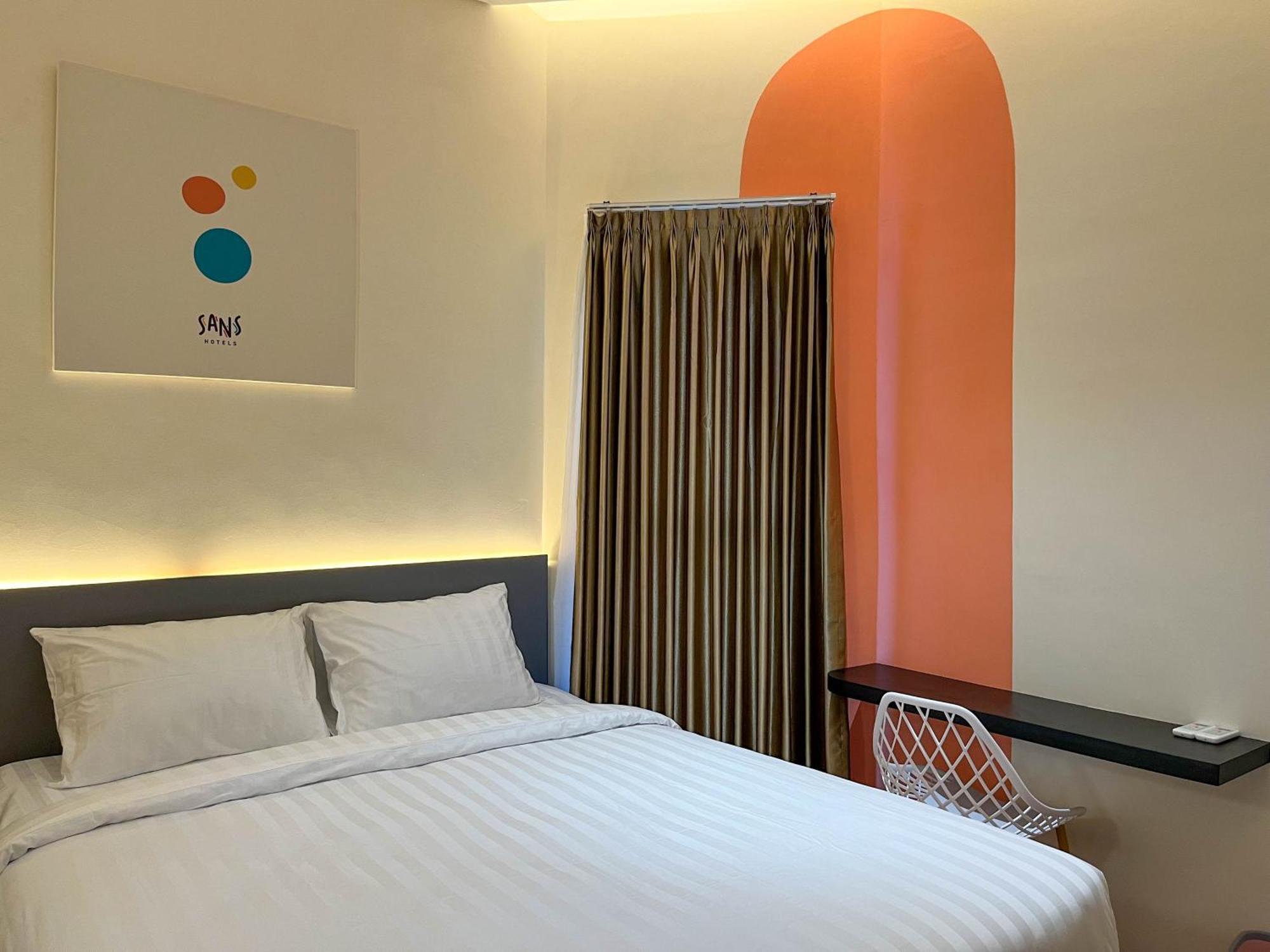Sans Hotel Premiere Majapahit Semarang Luaran gambar
